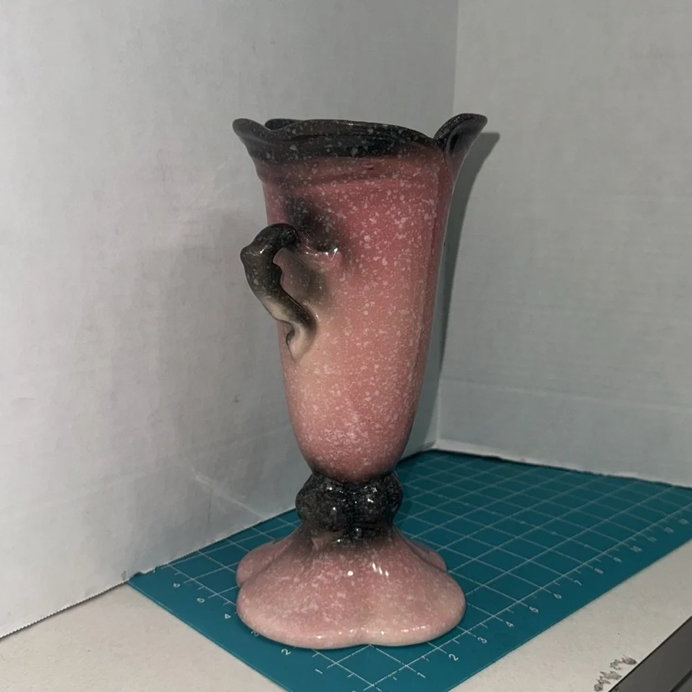 Vintage Hull Pottery Woodland W18 Gray/Pink Speckled 2 Handled Vase 10.5